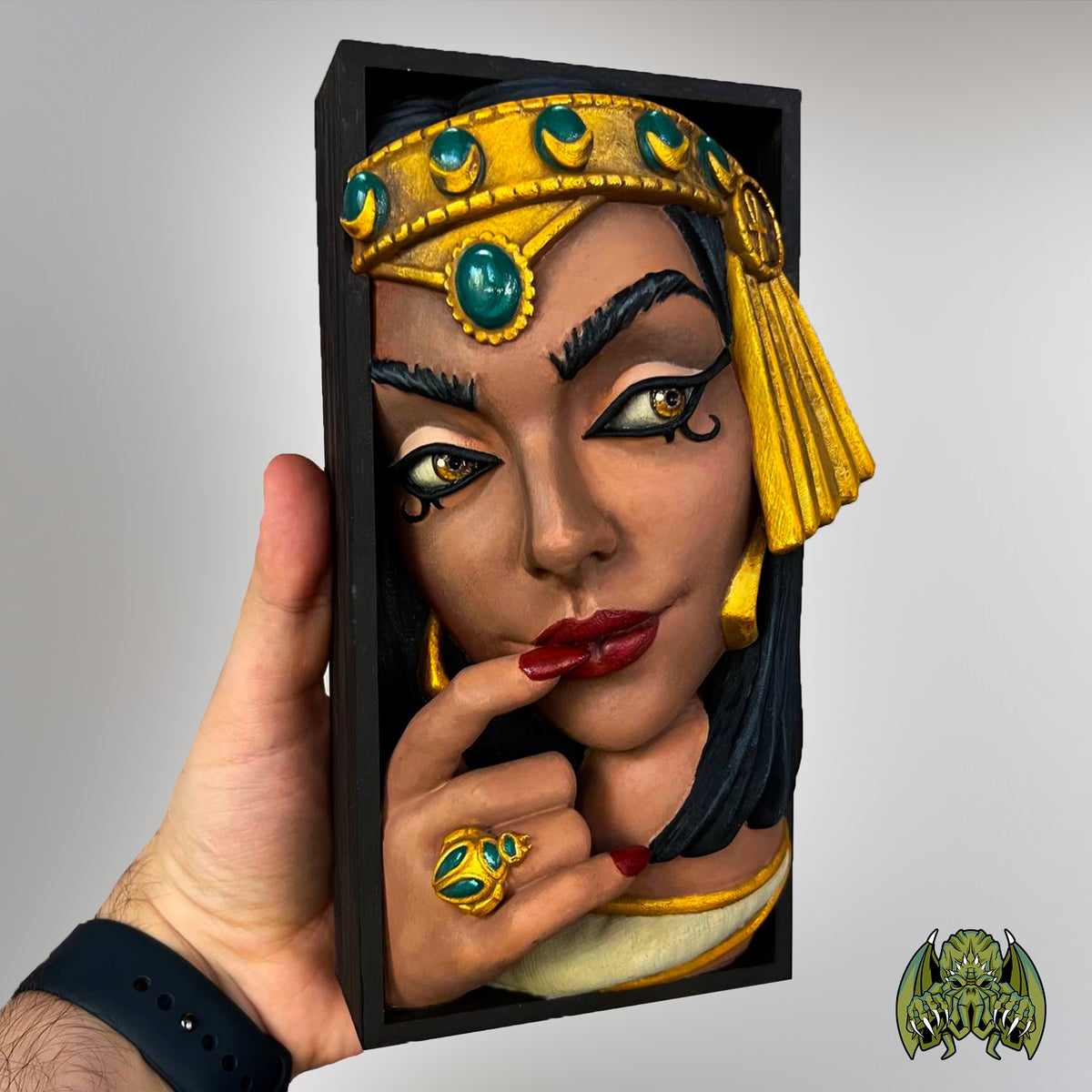 Cleopatra Book Nook