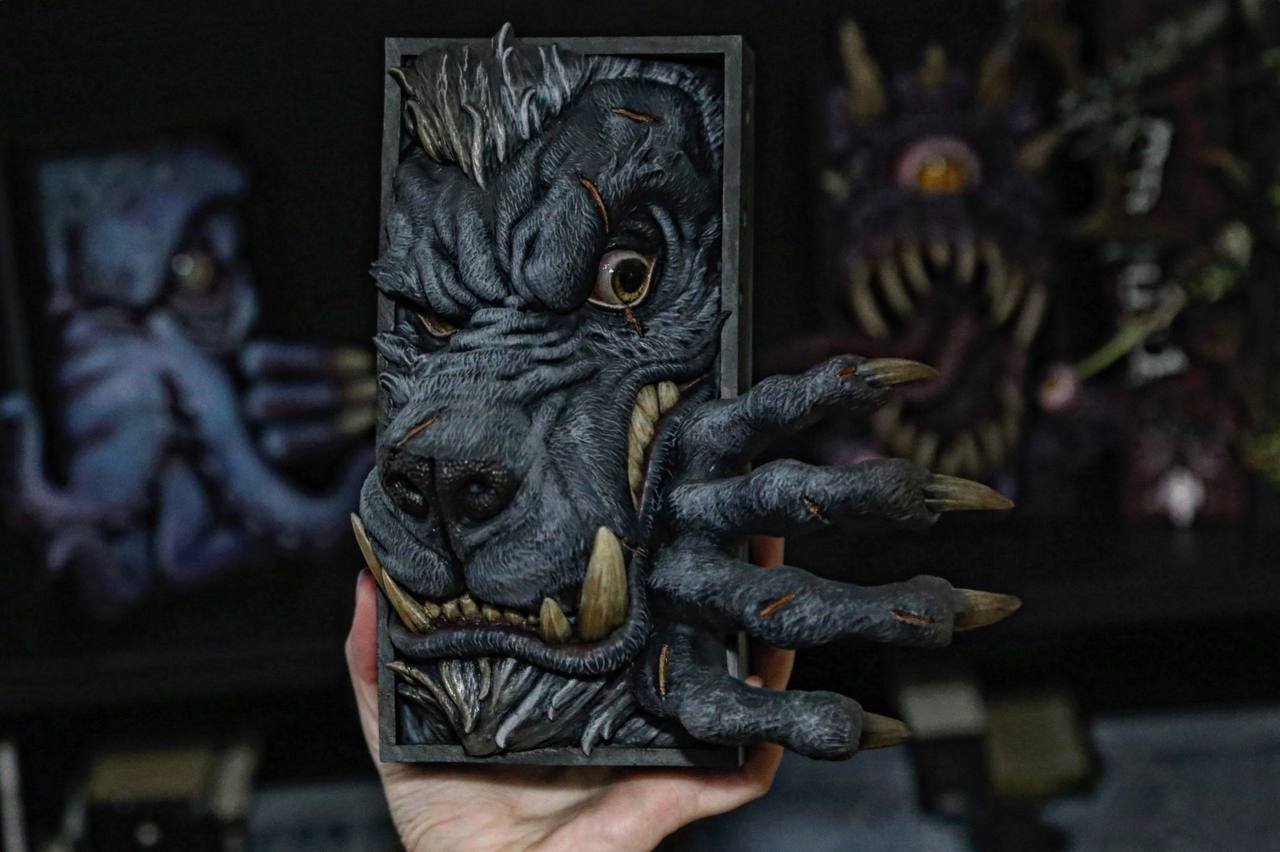 Werewolf Book Nook